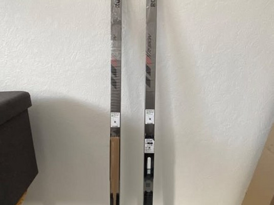 Новые классические беговые лыжи. Rossignol Delta Comp-R 191 см