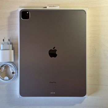 Apple iPad Pro 12.9 M2 WiFi 128GB SpG как новый!