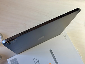 Apple iPad Pro 12.9 M2 WiFi 128GB SpG nagu uus! (3 foto / 7)