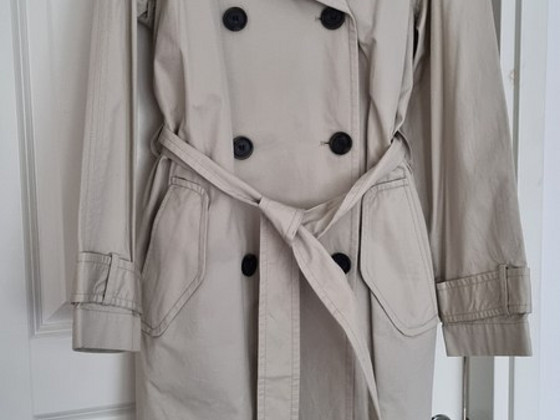 Uus H&M trenchcoat