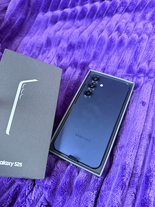 Samsung galaxy S25 (2 фото из 3)