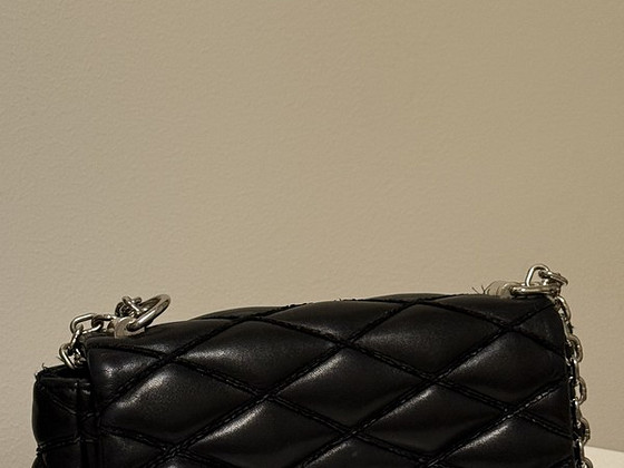 Louis Vuitton Black Quilted Leather GO-14 Malletage