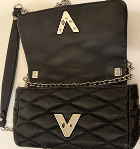 Louis Vuitton черная стеганая кожаная сумка GO-14 Malletage (7 фото из 7)
