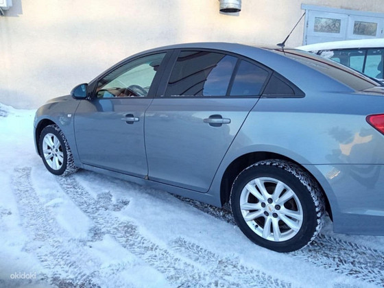 Продам Chevrolet Cruze