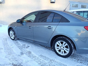 Продам Chevrolet Cruze (1 фото из 15)