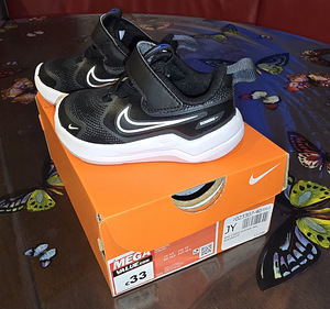 Nike tossud suurus 19.5 (5 foto / 5)