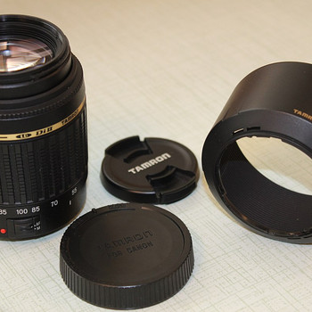 Продается объектив Tamron AF 55-200mm f/4-5.6 Di II LD Macro