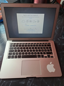 MacBook Air 13-дюймовый 2015 core i5 (2 фото из 2)