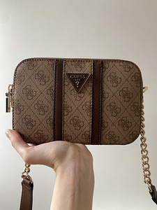 GUESS kott (2 foto / 5)