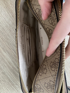 GUESS kott (4 foto / 5)