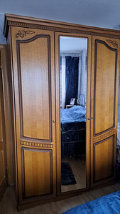 Шкаф (2 фото из 4)