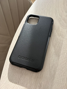 Чехол OtterBox Symmetry для iPhone 11 Pro (1 фото из 4)