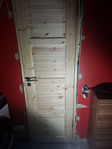 Дверь (1 фото из 2)