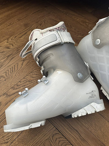 Rossignol Alltrack 70 W naiste suusasaapad 288mm/24-24.5 (5 foto / 7)