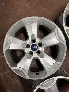 18" Ford originaalveljed 5x108 + andurid (3 foto / 9)