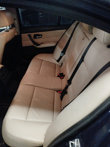 BMW E90 2010 LCI 135kW (4 foto / 6)