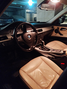 BMW E90 2010 LCI 135kW (5 foto / 6)