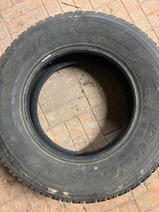 Bridgestone Dueler A/T (2 фото из 3)