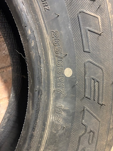 Bridgestone Dueler A/T (3 фото из 3)