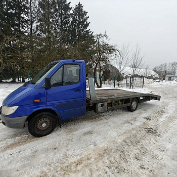 Puksiirteenus ja materjalivedu.