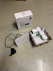 Комплект домашнего наблюдения ARLO VMS3530 с 5 камерами (1 фото из 1)