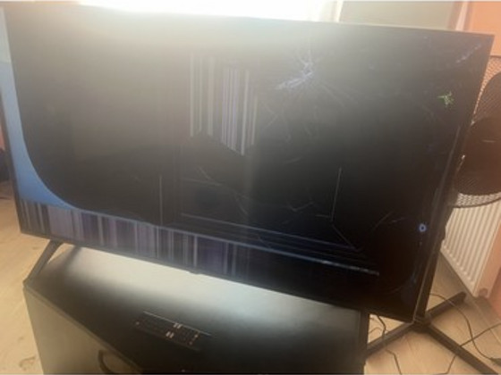 Kaks telerit varuosadeks LG Samsung