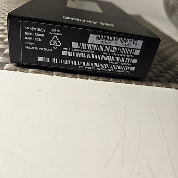 Samsung galaxy s23 8gb/128 rohline