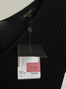 Женская одежда (2 фото из 2)