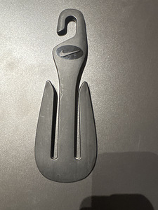 Nike вешалка (1 фото из 1)