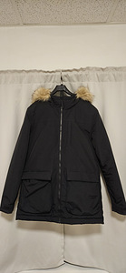 Зимняя куртка Adidas (3 фото из 6)