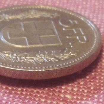 Монета