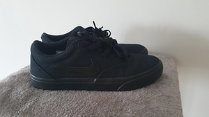 NIKE SB CHARGE (2 фото из 6)