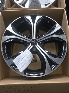 5x114,3 диски Toyota (1 фото из 2)