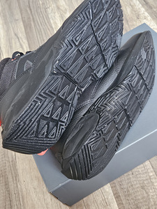 New Balance 40 размер (7 фото из 9)