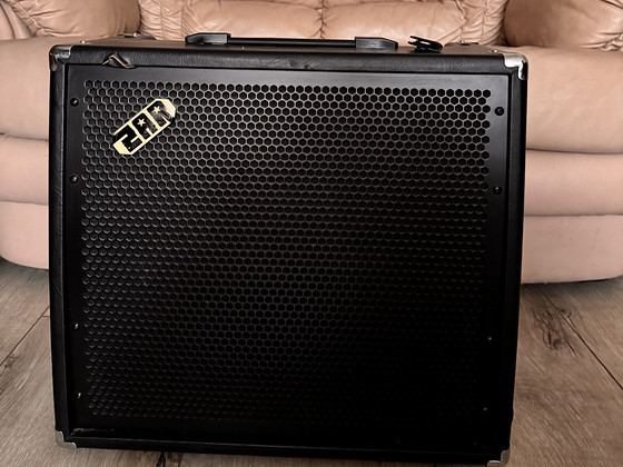 ZAR B-60 басовый комбоусилитель (60W)