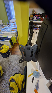 Monitorialus (2 foto / 2)