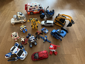 Transformer-autod (1 foto / 2)