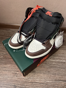 Nike Air Jordan 1 Retro High OG Hand Crafted (1 фото из 10)