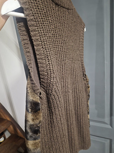 Michael Kors soe karvane vest (4 foto / 4)