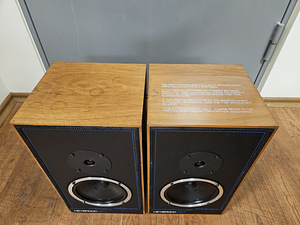 Heybrook HB2 HiFi riiulikõlarid (2 foto / 5)