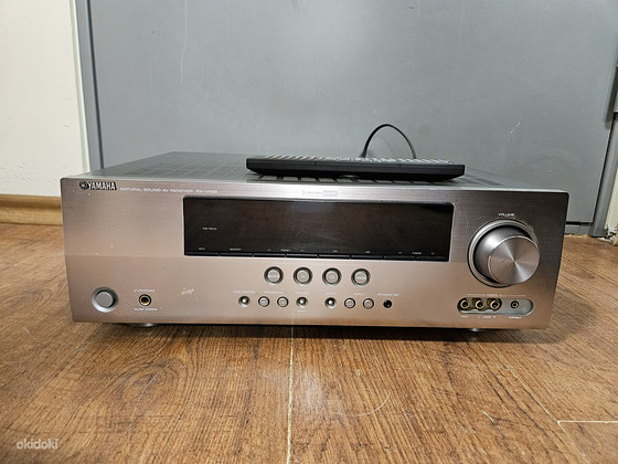 Yamaha RX-V465 Audio Video Receiver