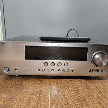 Yamaha RX-V465 Audio Video Receiver