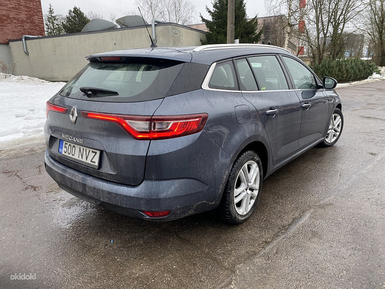 Renault Megane 260000 км. Дизель Автомат. Налог уплачен.