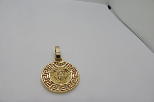 Новый золотой медальон в стиле Versace 10,98 г. (1 фото из 4)