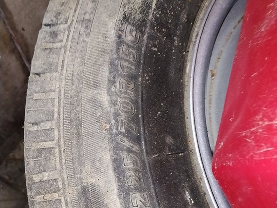 Rehvid 225/70R 15C vist kaubikule mõeldud
