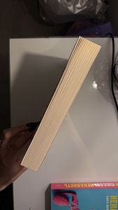 КНИГИ ЦЕНА НА ФОТО (2 фото из 7)