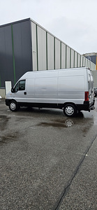 Продам Peugeot (2 фото из 9)