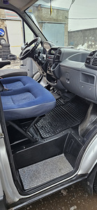 Продам Peugeot (5 фото из 9)