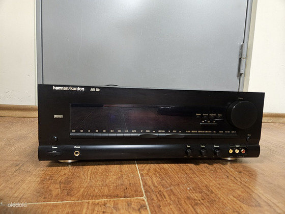 Harman Kardon AVR200 Audio Video Receiver