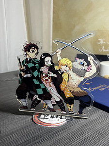 Plastikust figuur Demon Slayer. (1 foto / 2)